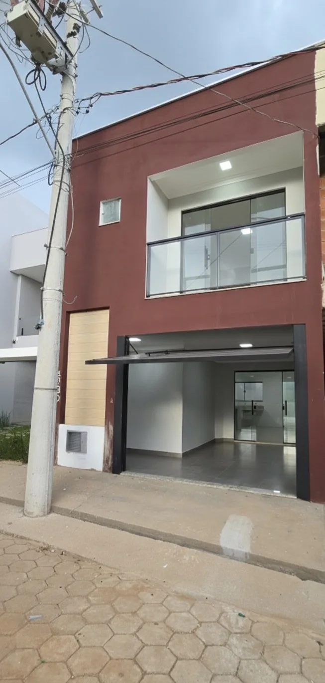 Casa a venda em Tarumirim 330 mil